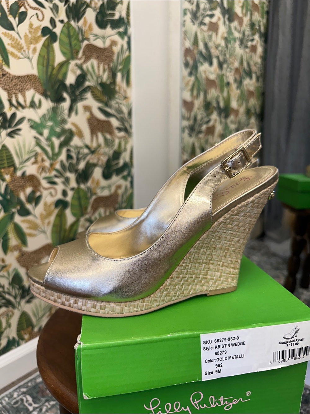 Lilly Pulitzer Gold Metallic Kristin Wedge Slingback Heels size 8 - Picture 3 of 6